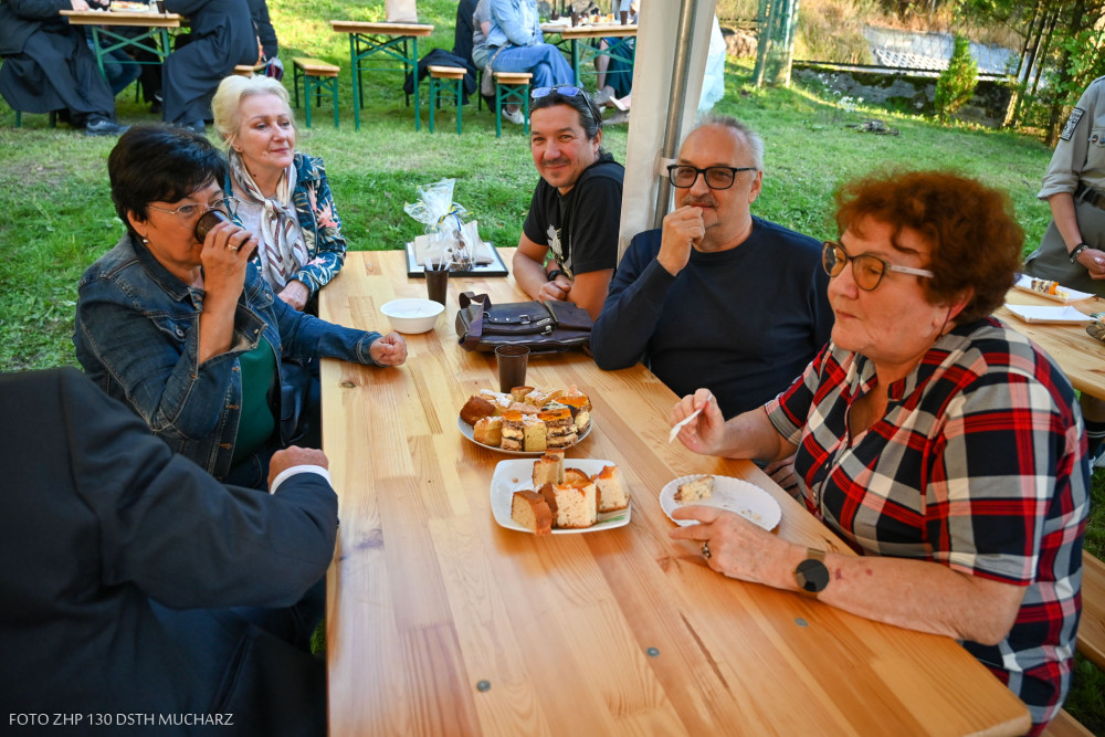 zbiorka_04_2527092026_powsinogi_f-251
